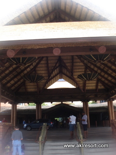 Entrance overhang